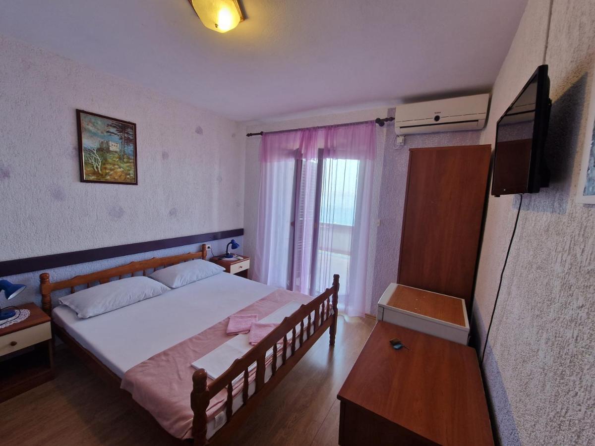 Rooms Anita Sibinj Sibinj Krmpotski Exterior foto